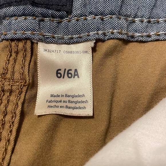 OshKosh boys shorts Size 6 *Like New* - Picture 4 of 5